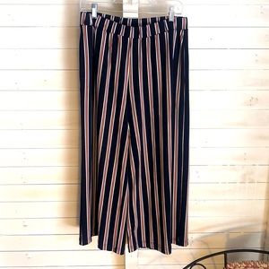 Banana republic wide legged Culottes! Darling!